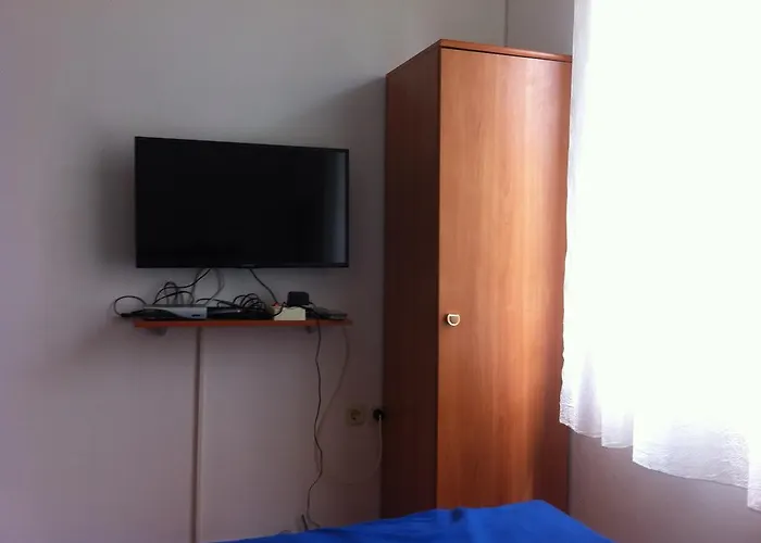 בית הארחה Slavica 3*